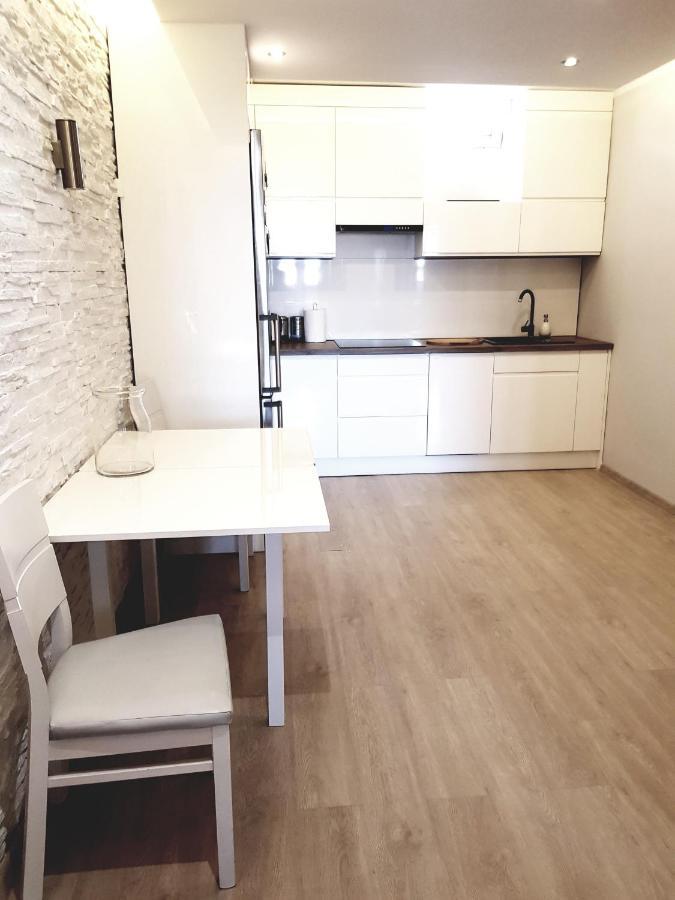 شقة Apartament Czarlinskiego Stary Toruń المظهر الخارجي الصورة